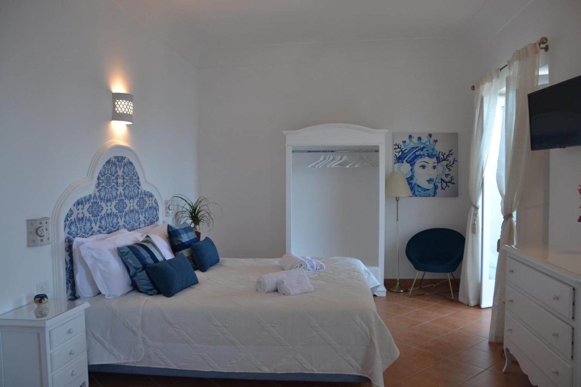 Villa Santa Chiara Positano Suites Esterno foto